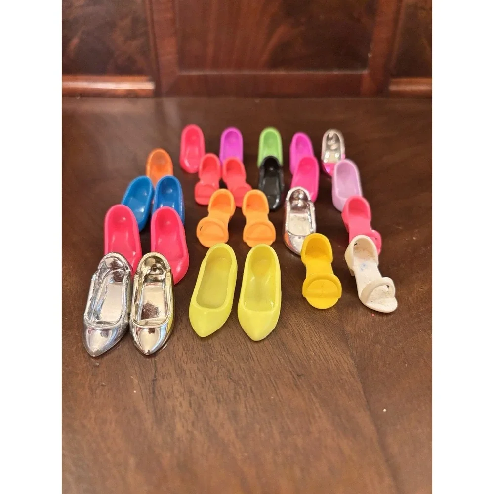 Vintage Hasbro Jem Holograms Doll Shoes Lot Pairs & Singles 1980s Accessories